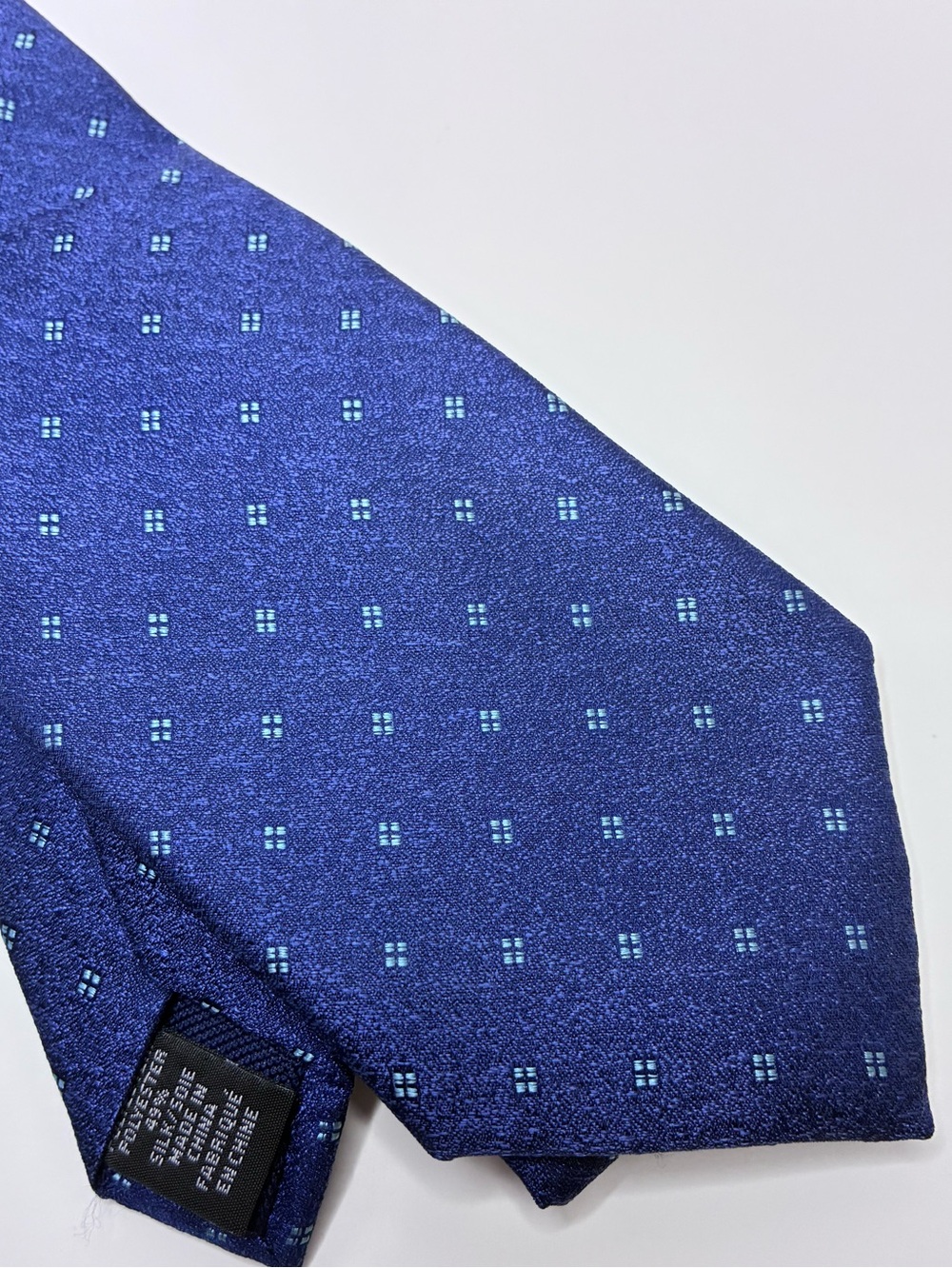 Michael Kors Tie Grand Neat Aqua Blue Geometric Mens Silk Blend Necktie NEW